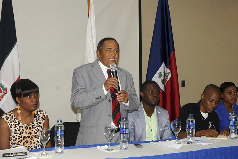 EL HOCKEY PERUANO ENVÍA SUS CONDOLENCIAS A LA FAMILIA DE RAFAEL SOSA, PIONERO DEL HOCKEY EN REPÚBLICA DOMINICANA