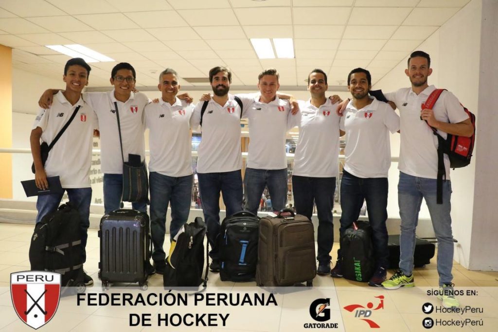 Selección peruana partió rumbo a Argentina