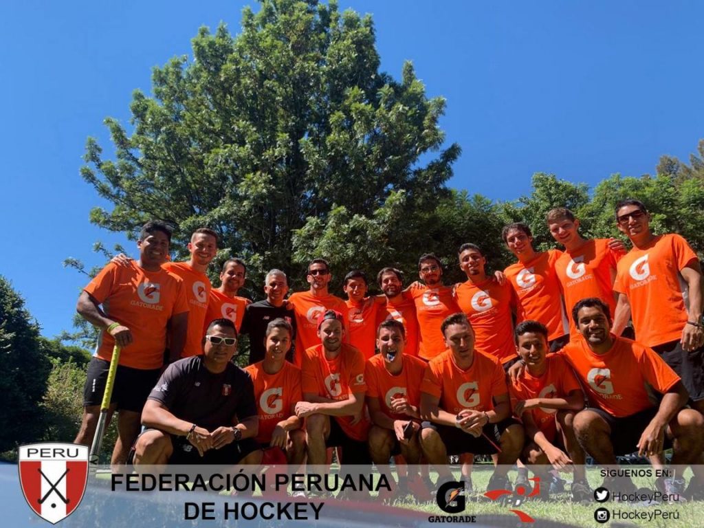 Selección peruana culmina su gira por Argentina