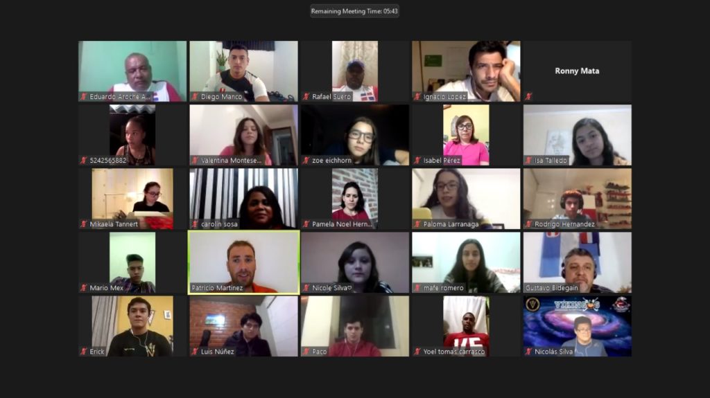 Integrantes del Plan de Desarrollo participaron en una dinámica charla en el II Encuentro de Hockey Internaciona